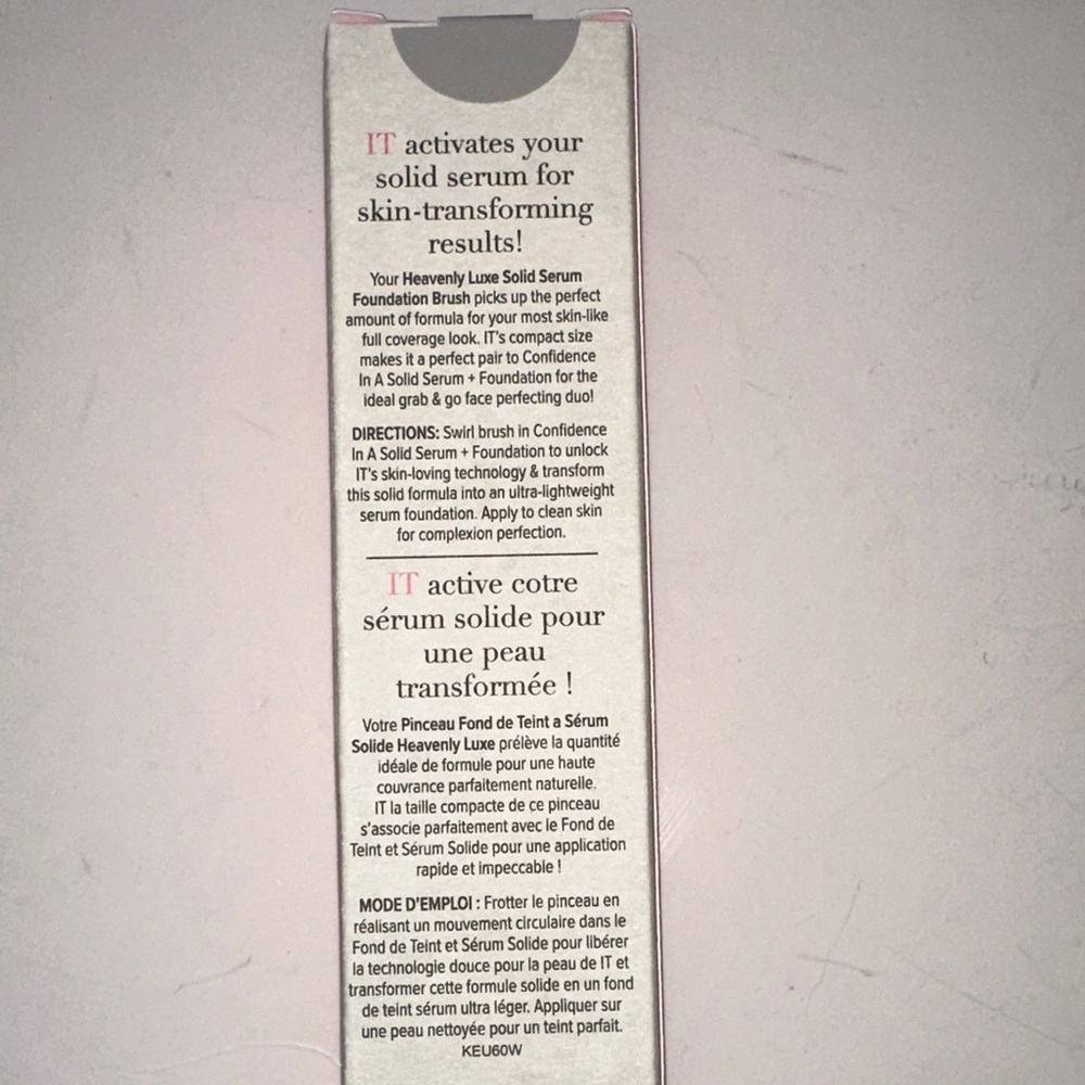 IT Cosmetics Foundation Brush #29 - Picture 2 of 4